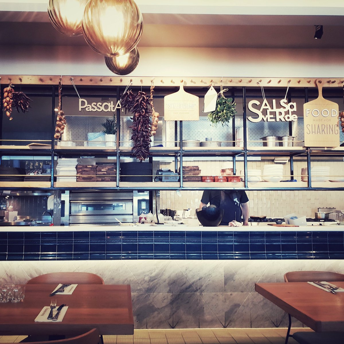 CeeVid_Tweets's tweet photo. Are you looking for #work in the food industry, a #restaurant or a cafe maybe.
#CeeVid can help you find your perfect position. Record a short 2 minute CeeVid of yourself discussing your strengths and experiences. You could discuss how have you overcome a difficult situation #job https://t.co/aAFQeHu5sh