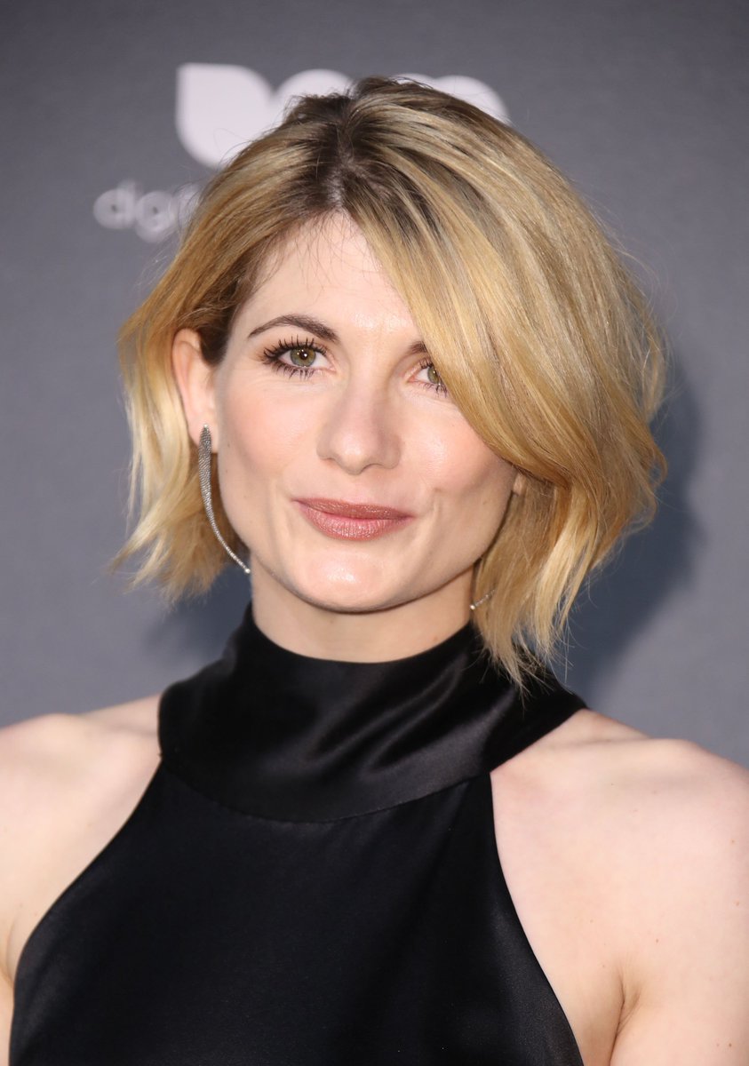 Everybody always talks about the nose scrunch, but don't you think we're all overlooking the Jodie Whittaker Pout™? 😍💖