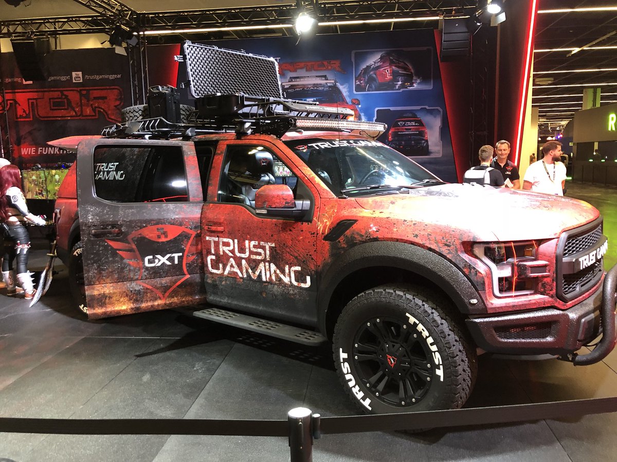 Trust Gaming First Live Impression With Zescht Of Our Gamescom18 Booth See You Soon Buildingchampions