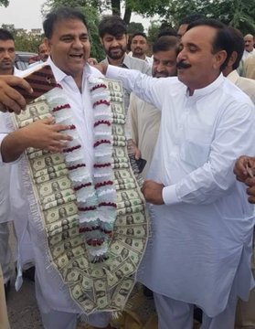 View image on Twitter