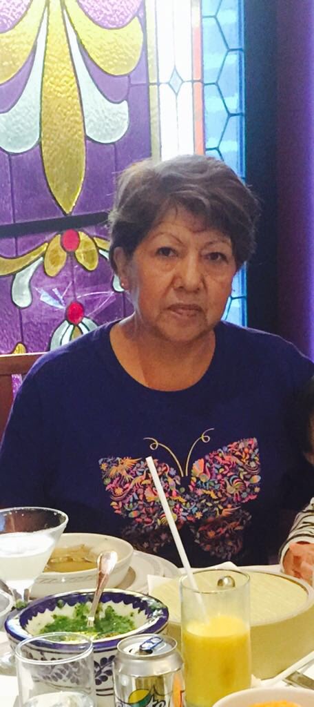 Tengan #cuidado con Catalina gallegos, es una señora de 60 años , se ostenta como nana . Es una ratera, y después te interpone una demanda laboral y dice que ganaba en dólares!!!! Toda su familia son unos ratas y son del ajusco . Va a la iglesia a pedir trabajo