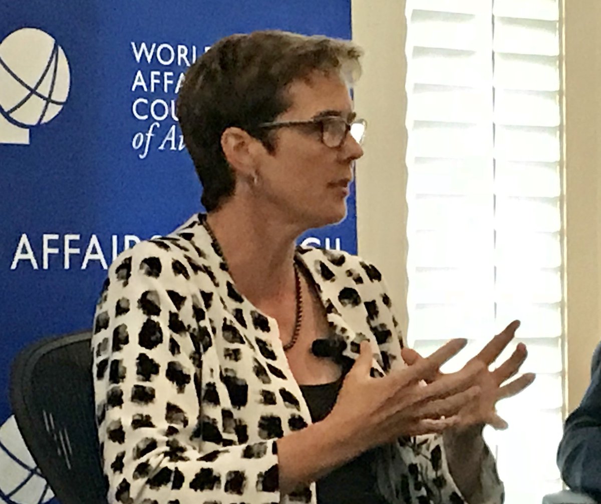 shapiro_WAC's tweet photo. Amazing panel: @AtlantaFed Pres + CEO @RaphaelBostic,
@CanadaInstitute Director @DawsonCanada, 
México CG Atlanta @CGjdl, and
 @CanCGAtlanta CG @theodore_nadia https://t.co/7NZkHI0Vl6