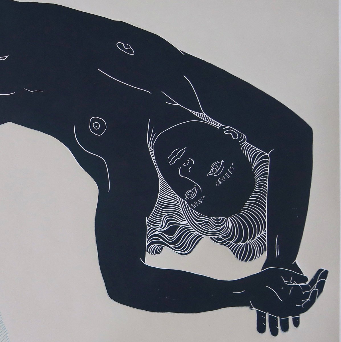 Detail from 'Meandering Bodies', 16X14in linocut. I think it's one of my favourites so far. See my website for more info on this piece

ellenvonwiegand.com/limited-editio…

#linocut #printmakingart #printmaking #printmaker #ink #carved #body #women #figuredrawing #art #handmade #worksonpaper