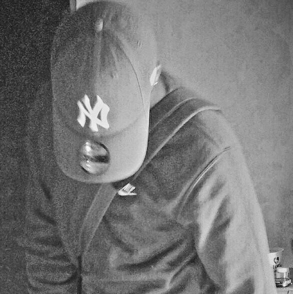Kenneth81468300's tweet photo. #NewProfilePic https://t.co/jvfDzsASKF