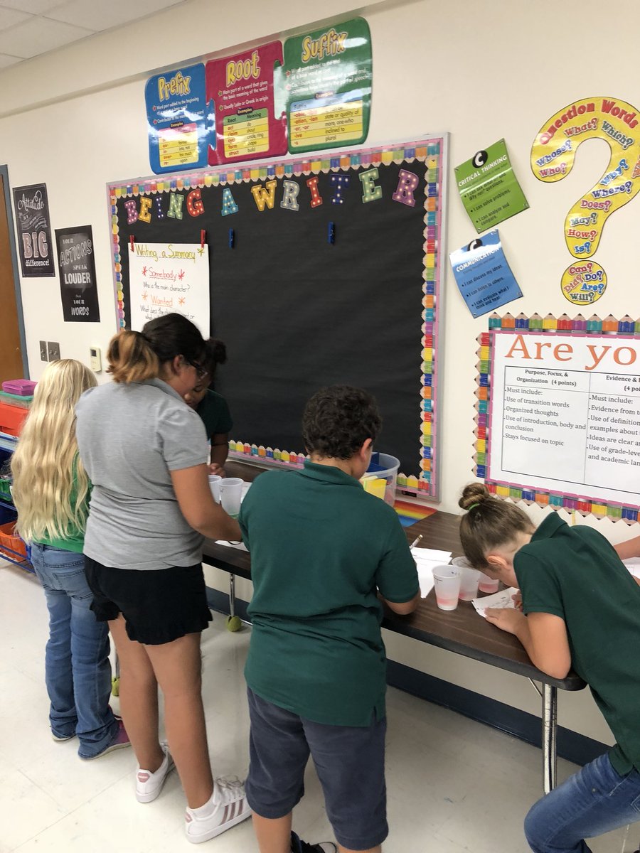 harleyteacher's tweet image. What has happened to our gummies?! #vcsscience #ToBeContinued @sugarmillpride #scientificprocess @rjlucas28 🤔🤔