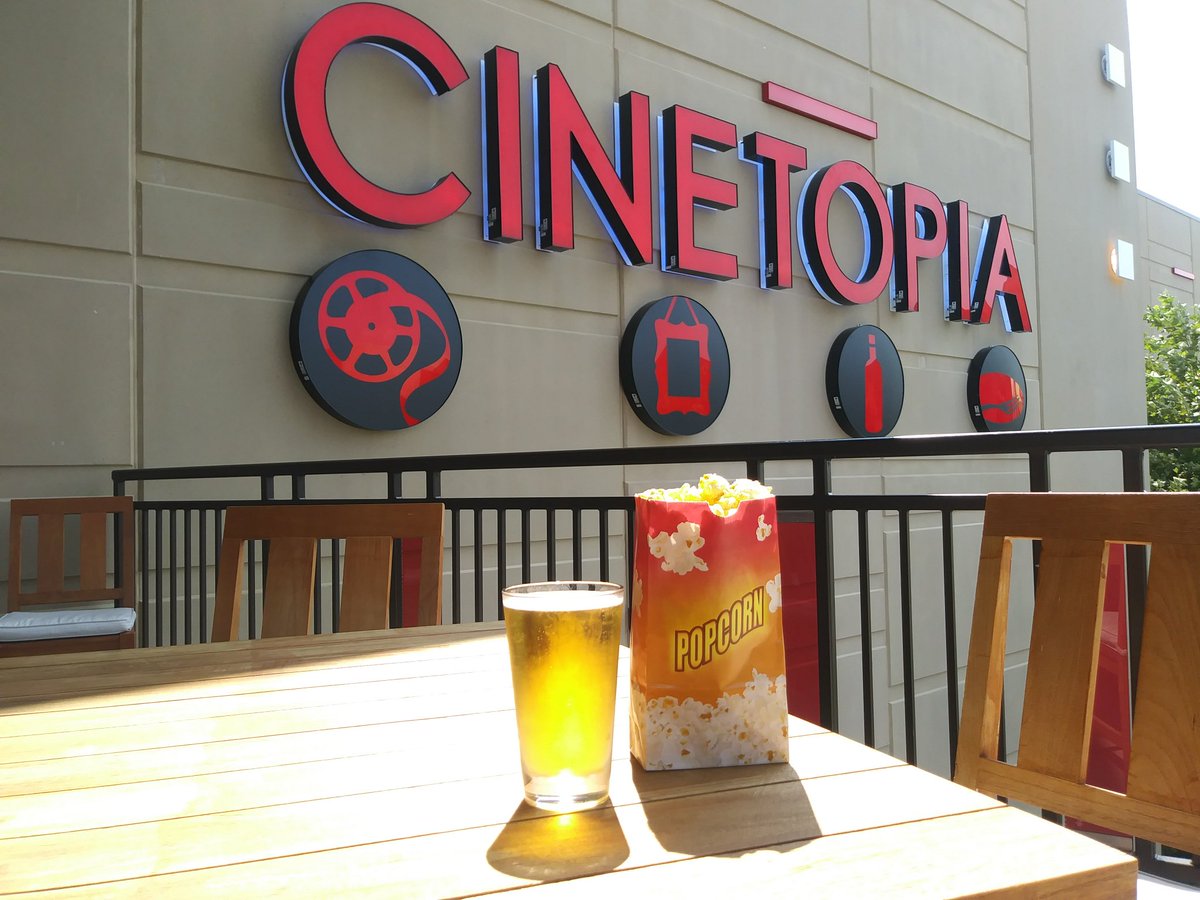 OPCinetopia's tweet image. Come take advantage of TIGHTWAD TUESDAYS at CINETOPIA OVERLAND PARK 18!

😊$6 Tickets before 5pm
😀$8 Tickets after 5pm
😋$2.50 popcorn specials all day
😁$3 Select Domestic Beers all day

#tightwadtuesdays
