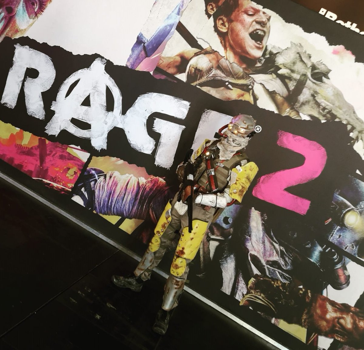 rage's tweet photo. Get your RAGE on! Play #RAGE2 at the @bethesda booth at #Gamescom2018 in Hall 8. https://t.co/SXwZMx7Mnv