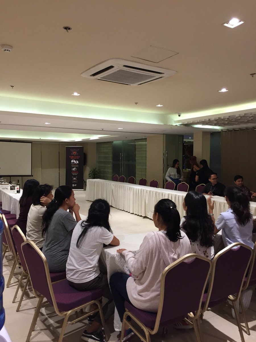 DTIDesignCenter's tweet image. Design Center and the DTI-Regional Operations Group aim to develop the skills of regional and provincial designers through a 3-day Regional Designers Bootcamp (22-24 Aug) at Cebu City!

#DesignCenterPH #RegionalDesignersBootcamp #RDBRegion7 #RDBCebu #RDBOpening