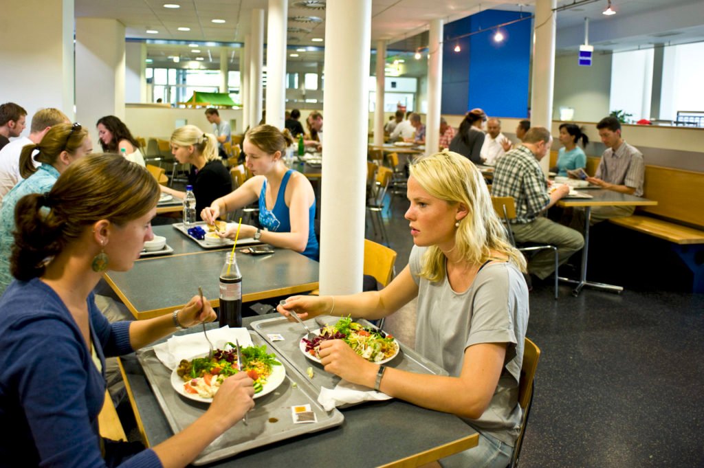 Studenten Vollbusige Schoen Lutschen