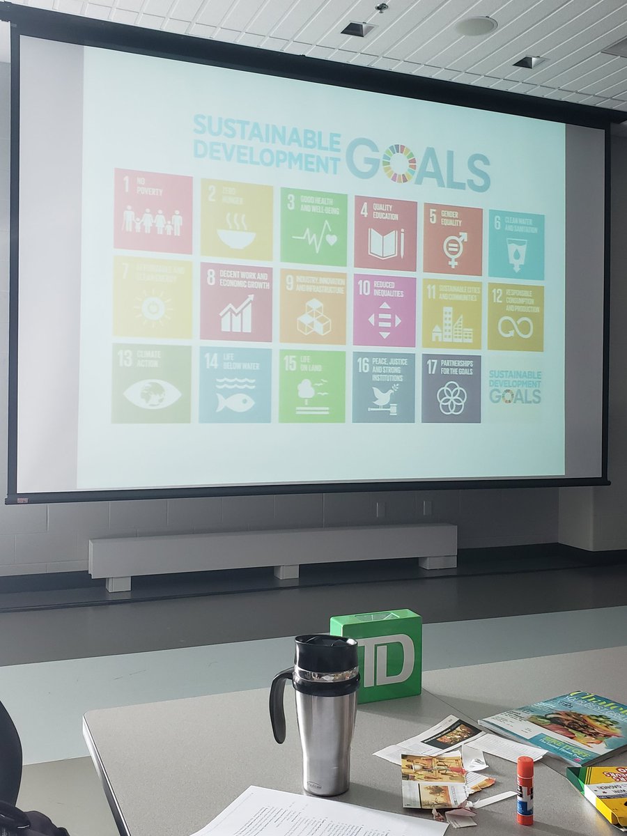 AltassTrish's tweet photo. Ambassador Fredrick Wangabo Mwenengabo discusses the Sustainable Development Goals and the connections between community, environment and social justice for supporting positive mental health and wellbeing. #asipei2018 https://t.co/v6MqdrIKTg