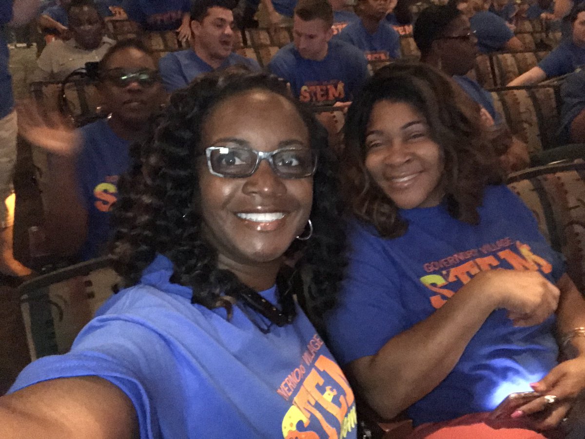 pvtdcr's tweet photo. @CharMeckSchools ...We are excited about this school year!! Governors’ Village STEM Academy is in the house!! 
#CMSConnects2018
#EducatorsRock https://t.co/GTybaZikcE