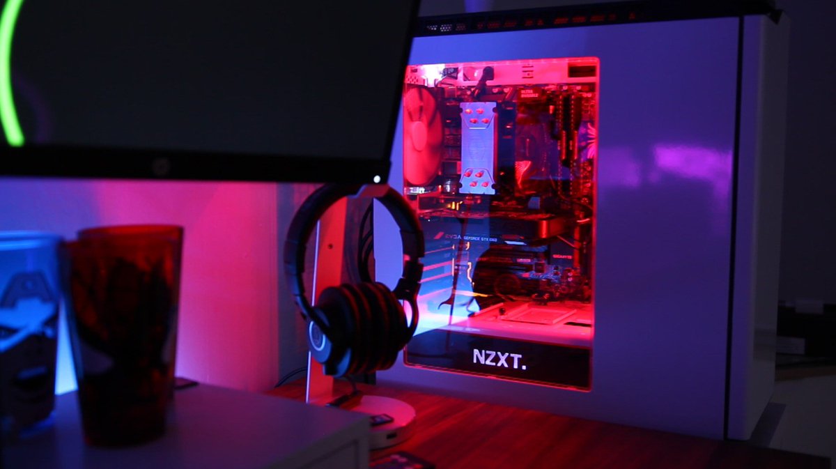 ShopGamercan's tweet image. Want to build your own rig, but don't have time to research compatible parts? Check out our new Build Guide: gamercan.com/buildguides    #Canada #PCGaming #GamingPC