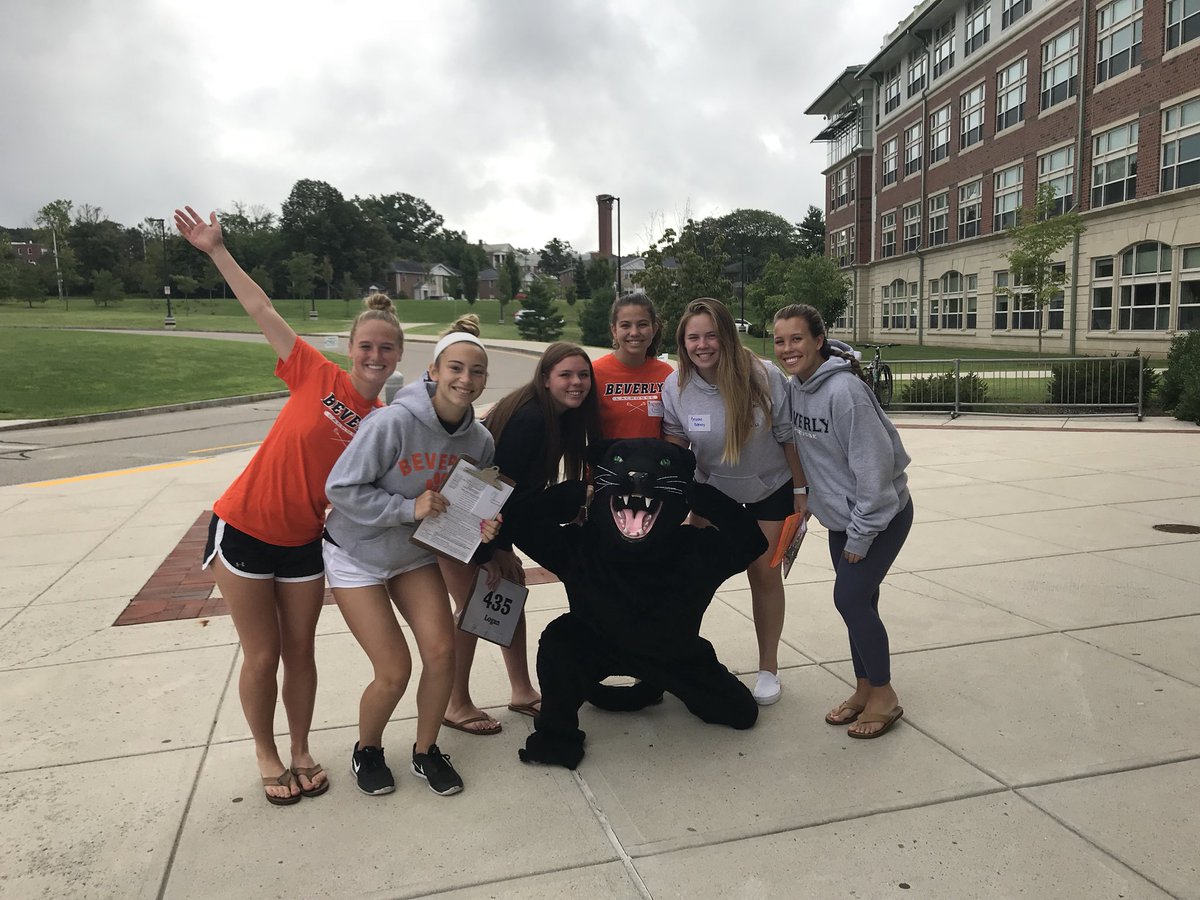 Julie Ferrara tweet media