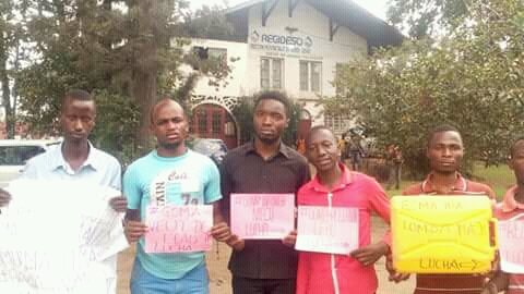 Luchardcongo's tweet photo. @ida_sawyer @fidh_africa @unjhro @MuellerTimo @clempawlotsky @witness_africa @ECAAIR1 @AEDHmonde @julienpalukucom @politicocd @soniarolley @frejusquenum @JournalTriomphe @magguykak @AMKARDCongo @gisele_kaj 
GOMA NEED WATER, La LUCHA RDC-Afrique lance bientôt les manifestations https://t.co/QhbAqQKfVH