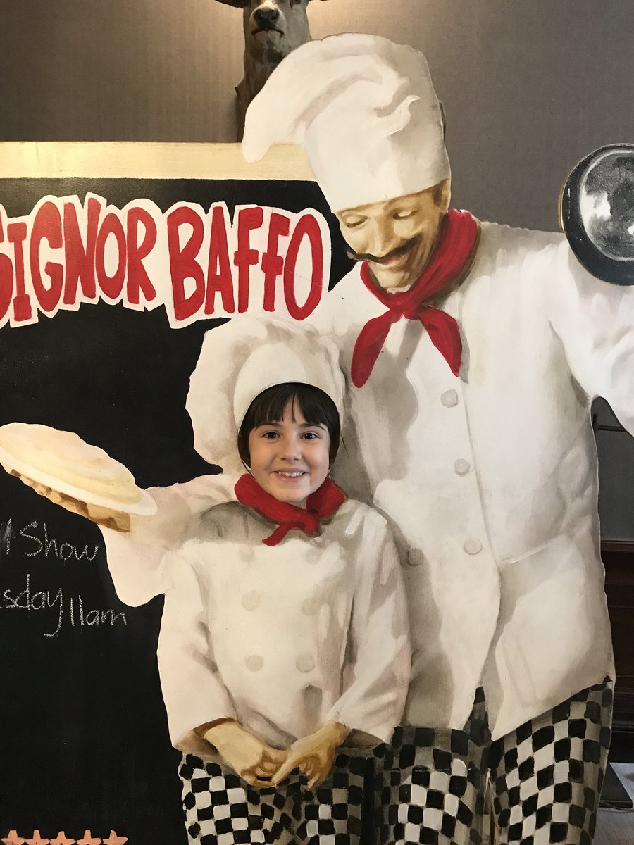 MonskiMouse's tweet photo. We had a great time at @SignorBaffo today!  lovely slapstick clown chef show for kids 3 and up @edfringe 🍝🍌🐣 https://t.co/dmYVykS5vh