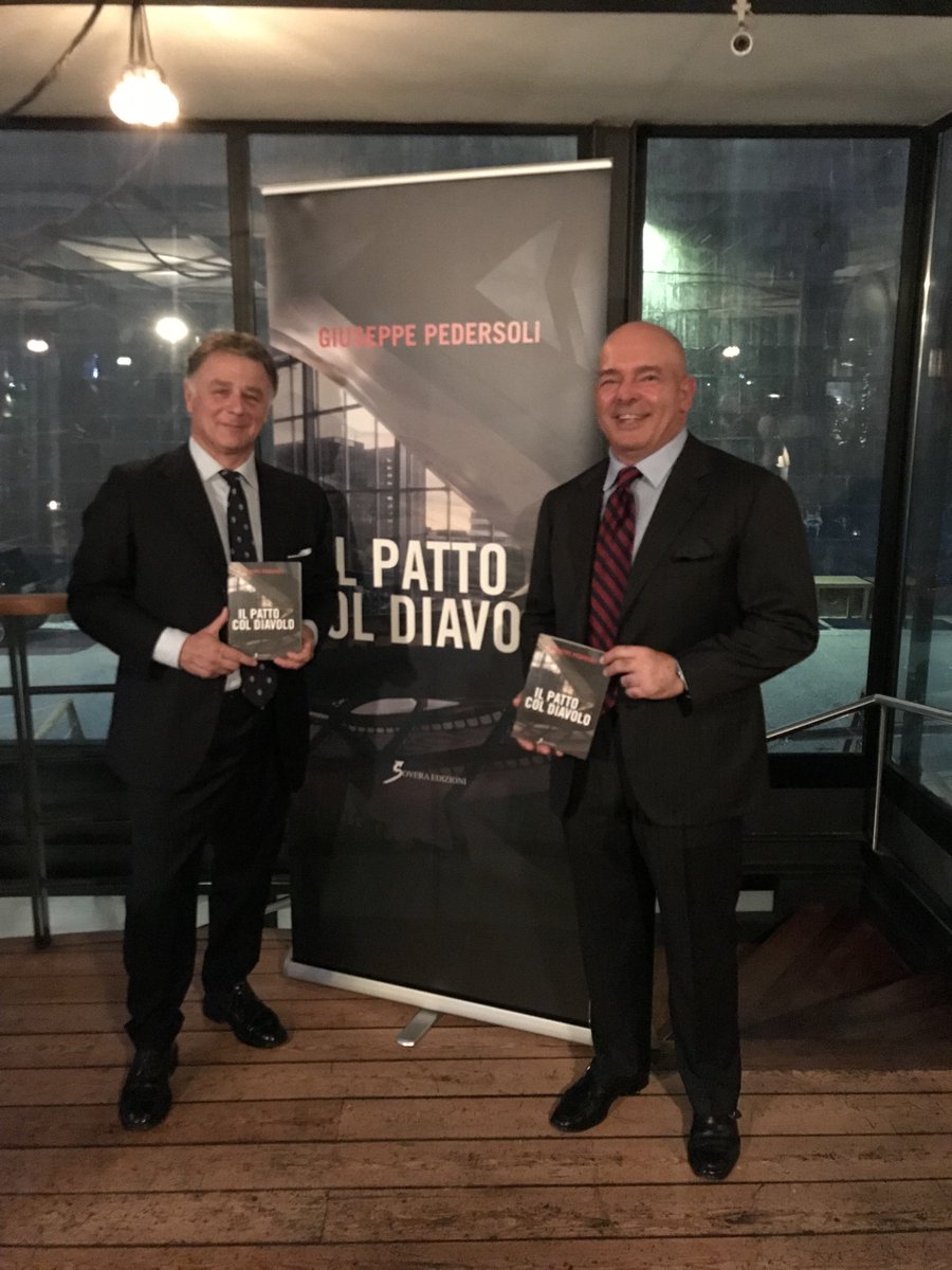 EppedG's tweet photo. Dopo la presentazione , la lettura di IL PATTO COL DIAVOLO di Giuseppe Pedersoli.  Dopo tante significative produzioni cinematografiche, un gran bel libro, attuale,  bravo Giuseppe ! https://t.co/E5OfjLet3D