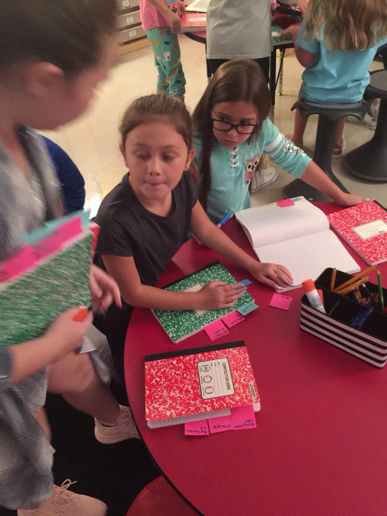Teacherwroten's tweet photo. Showing and receiving kindness helping each other set up journals. 💕#myheart. @bearbranchelem #sweetestclass https://t.co/cEgucOMcJO