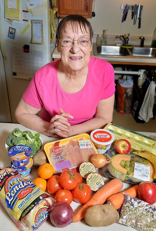 Jasonpfisteresq's tweet photo. Eighteen percent of #NC seniors struggle to find food; join me as a volunteer for #Raleigh's #InterfaithFoodShuttle as they work to end #SeniorHunger in the community https://t.co/Dne4JOUWfM https://t.co/4SdKt0lK51