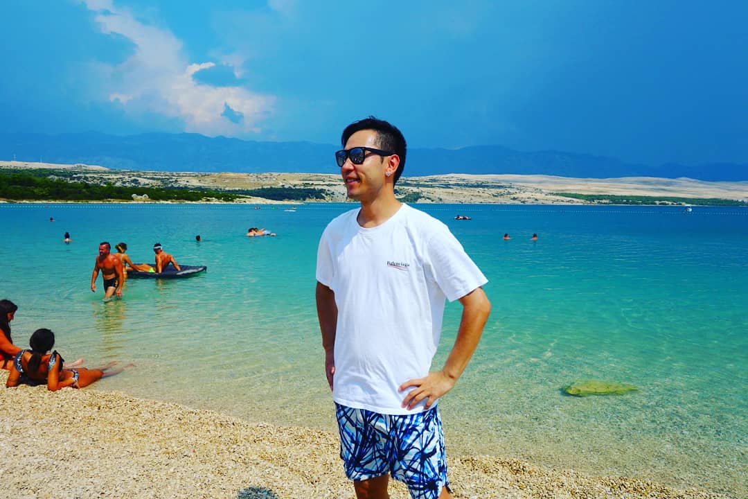 Finaly,I'm here🏝️Pag Island Croatia🙌第二のイビサ島とも呼ばれ、今世界で最先端のパーティーアイランドとして注目されているクロアチア🇭🇷パグ島にやってきました🏝️

ビーチは最高に綺麗だし、アドリア海からの心地よい風も、カラっとした気候も本当に最高🙌🙌🙌

#croatia #pagisland