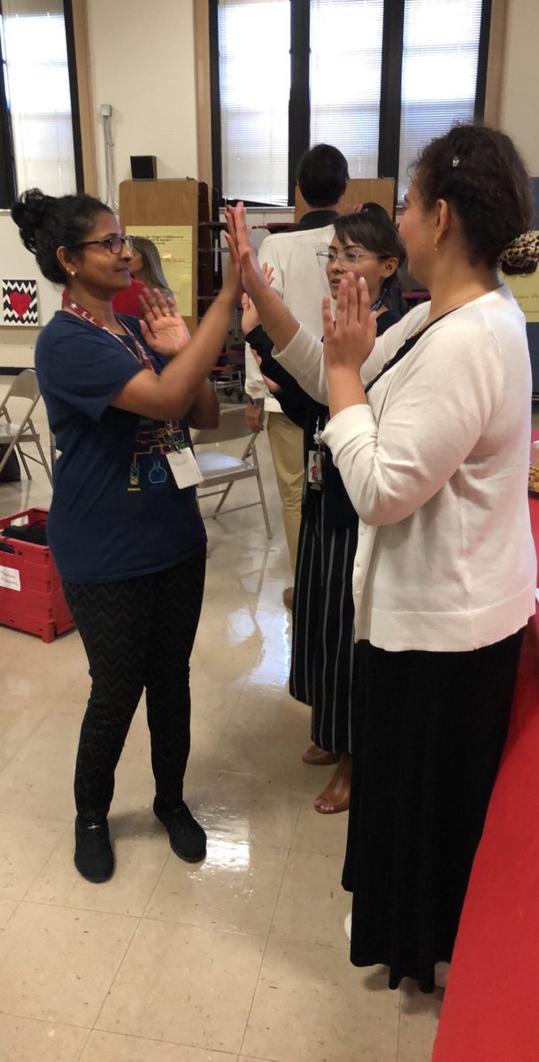 MrsCMontoya's tweet image. Having some fun this morning with @SanfordHarmony @PughRamsHISD #WeArePugh #PushItToTheNextLevel #ThePughWay @SELHISD