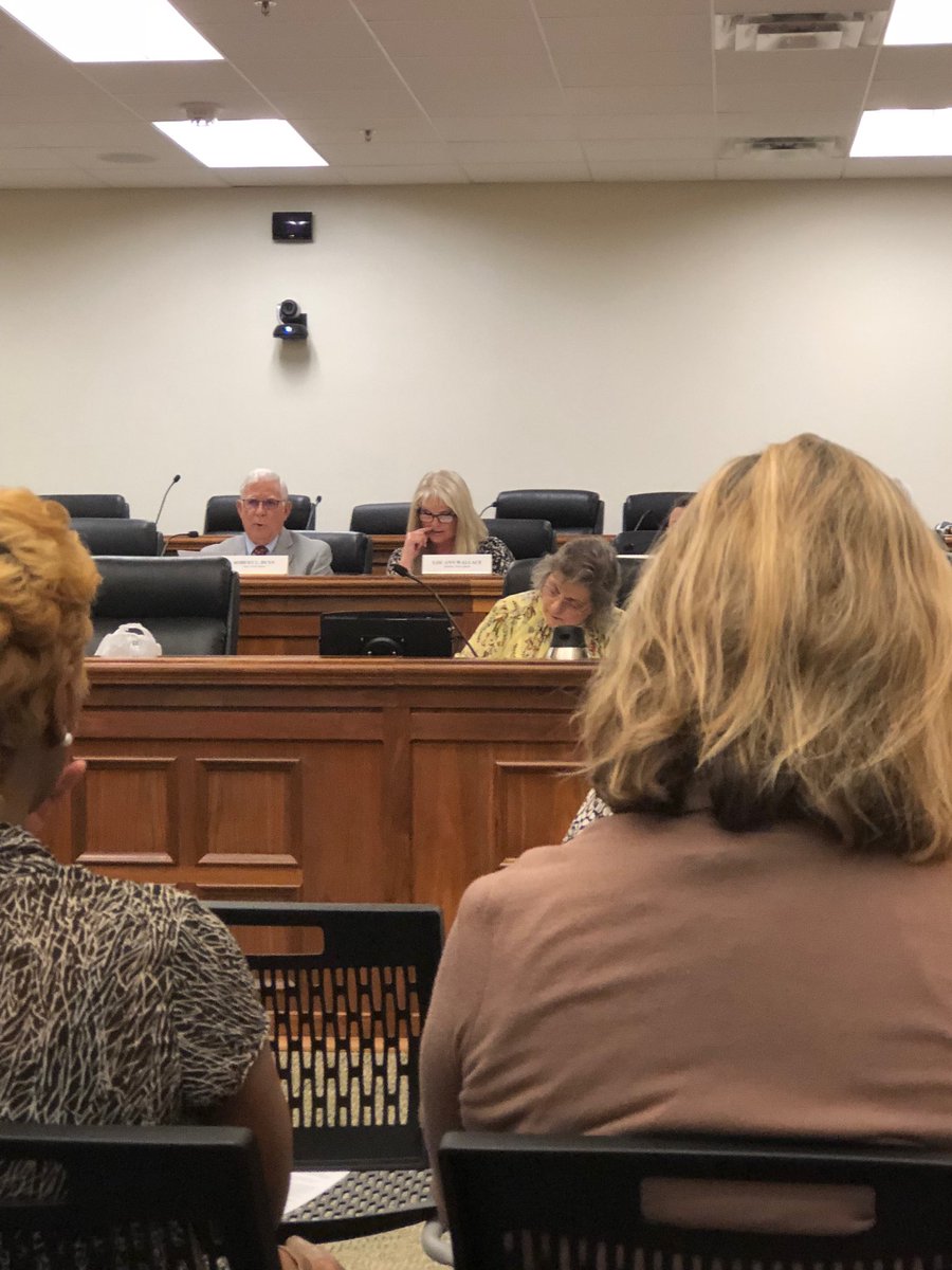 JonSokolow's tweet photo. #SWCB Chairman Dunn announces public comments will be allowed but not on pipelines - except for a max 30 minute period!!?? So much for the public part of a public forum https://t.co/jsU6Xweida