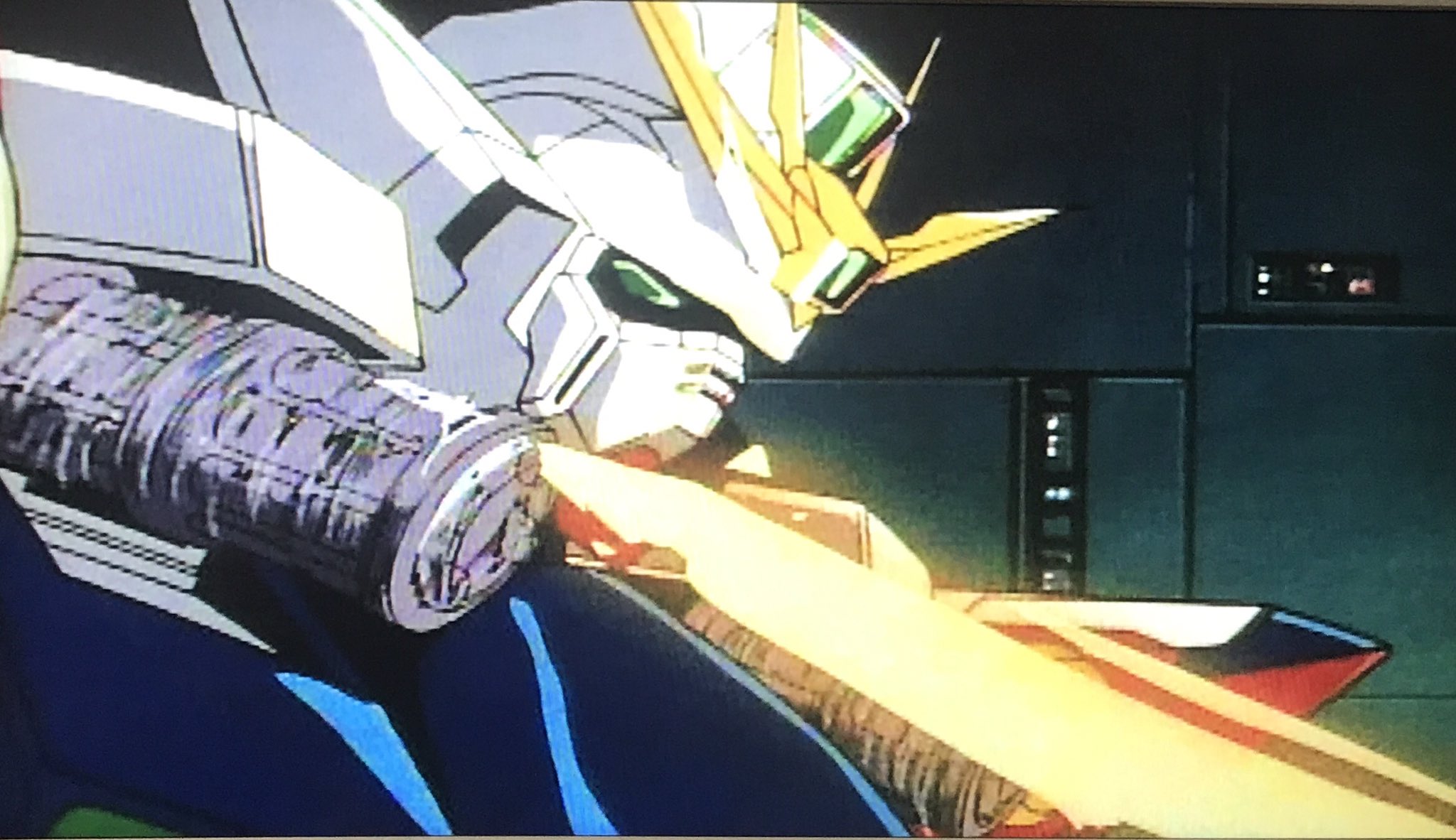 ヨラン ぺーるぜん A Twitteren 俺の 俺の敵は なんだ 俺の敵は 俺の命を狙う者 俺の敵は おれの命を狙う者 それと俺の命を弄ぶ者 すべてが俺の敵だ カトルに引き続きヒイロもゼロで暴走 ガンダムw T Co Zshtuvq2sy Twitter