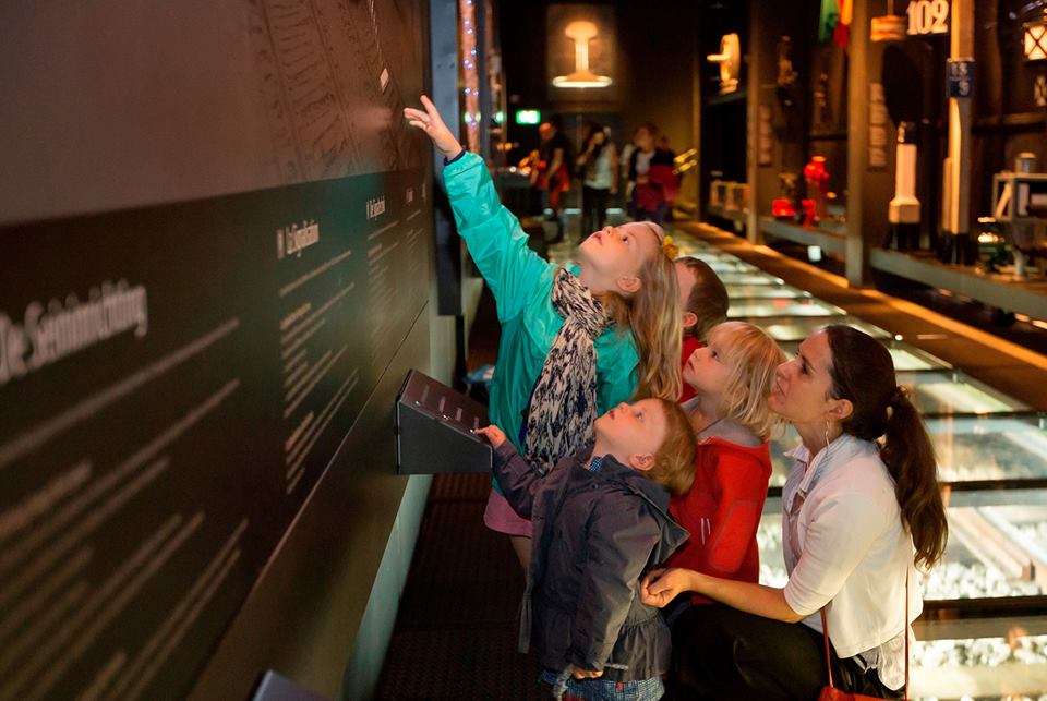 Derniers jours pour vivre en famille une #chasseautrésor sensorielle dans l’univers magique du train ! Infos : bit.ly/TrainWorld_cha… #TrainWorld