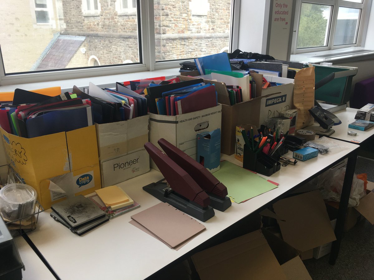 UWTSD's tweet photo. Don't forget there's still time to take part in @UWTSDStudents' stationery amnesty! Drop off unwanted stationery or pick up free supplies from the Life Design studio weekdays 9-5pm! 📎✒️✏️📏📕 https://t.co/M3BXSe1fei