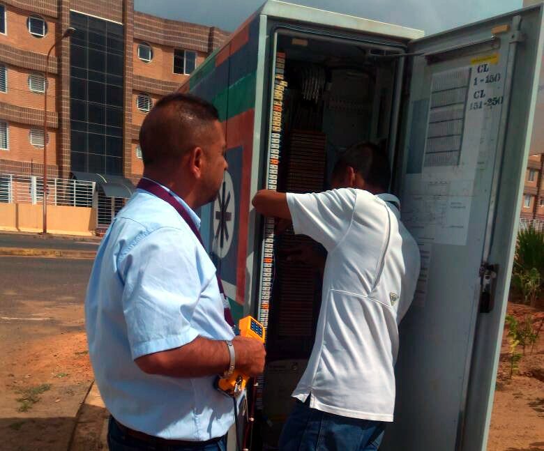 ViceOPS's tweet photo. Telefonía e Internet @salaprensaCantv llega a urbanismos #BrisasdelRío I y II, #Portobello, #LasCoralinas, #LasDelicias, #TulipanesSuites, #LosCanales y #ManuelitaSáenz, de la #GMVV en #PuertoOrdaz #Bolívar https://t.co/93eTOnHB7m https://t.co/i5Scq4tf1J
