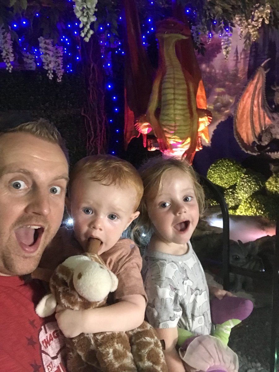 OllieBuckets's tweet photo. Great day out with Daddy and Jessica today while poor mummy was working.
Park, Hoops, Park, Dragons & Fairy walk through.
#AlwaysHooping https://t.co/UX4cqxiclA