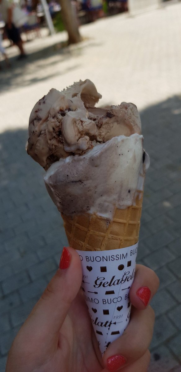 StrideHannah's tweet photo. 🍦🍦 https://t.co/EpVyrahnjR