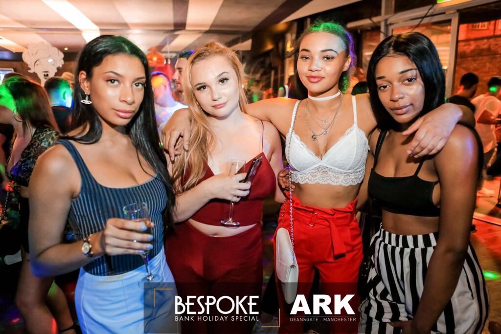 missmoneypennny's tweet photo. BESPOKE BANK HOLIDAY is BACK💥@ArkManc 
*Full venue REFURB 😍*

This Bank Holiday we go Under the Sea 🤭🧜🏻‍♀️🧜🏻‍♂️, Dancers, Mermaids, Inflatables &amp; more! 😛HUGE Bank holiday NIGHT ‼️

Ticket link in bio! 
Enquiries: 07827810125 https://t.co/ELjQphkAx0