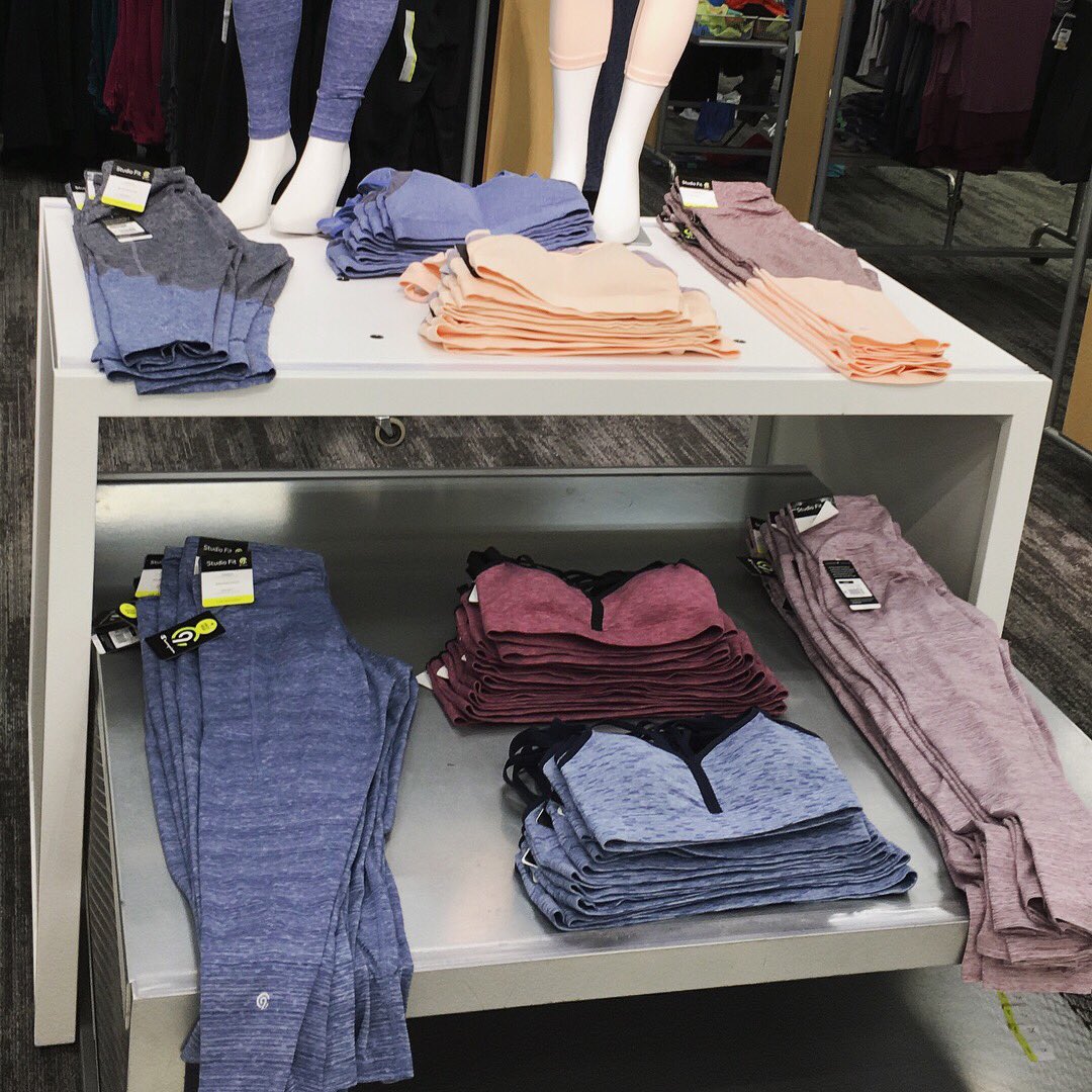 SarahStyle985's tweet photo. Women’s C9 is looking fine! ✨ Check out the new Everyday and Studio Fit collections! 🤸🏼‍♀️ Go back to school cool 😎 #Target #TargetStyle https://t.co/aS5P3l7DR9