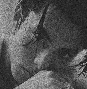 💫 Dylan Wang Updates 💫 on X: Colored or black n white