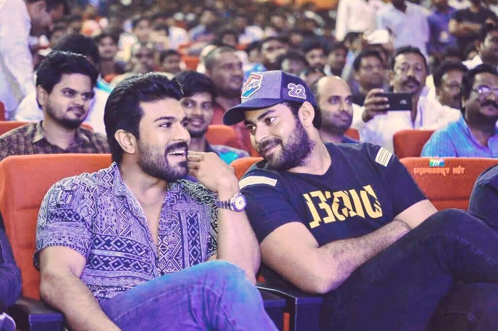 ImPawanRam's tweet photo. #MeGaBond 😍❤
#RamCharan
@IAmVarunTej 
@alluarjun https://t.co/JNcTAR0Xkg