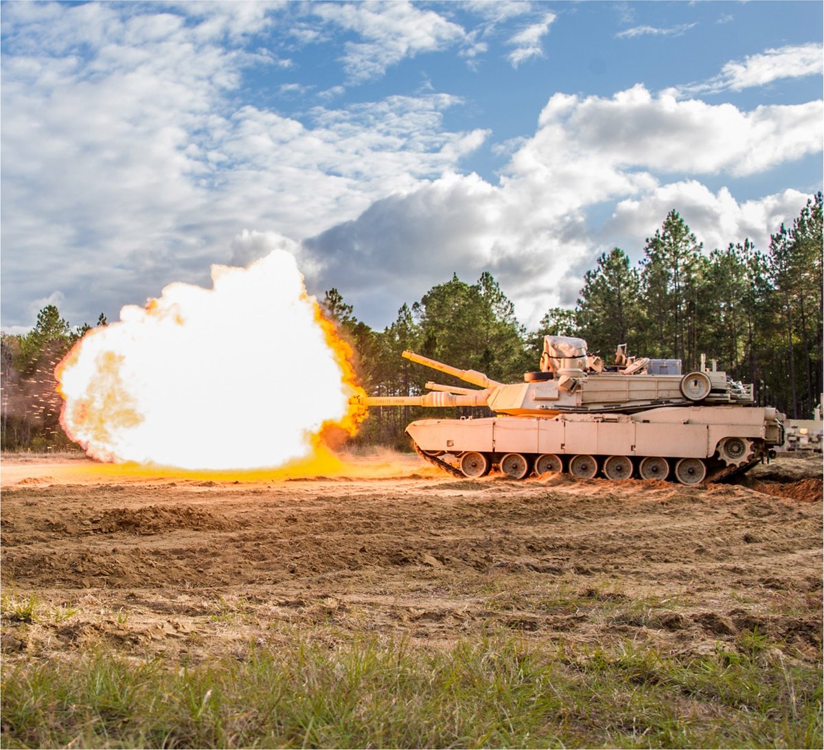 USAASC's tweet image. Well, once again, they&apos;ve done something great for #USArmy Soldiers!😉 PEO for Ground Combat Systems (@peogcs ) launched a successful open systems software and hardware architecture solution that can used be across combat platforms. #ArmyALT #acquisition asc.army.mil/web/news-alt-o…