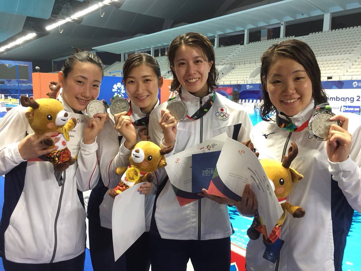 Twitter 上的 Team Japan アジア大会 第4日 21日 五十嵐千尋選手 池江璃花子選手 大橋悠依選手 白井璃緒選手 左から の日本が 競泳 女子4 0mフリーリレーで銀メダル がんばれニッポン Asiangames18 T Co 5sqed6d2vq Twitter