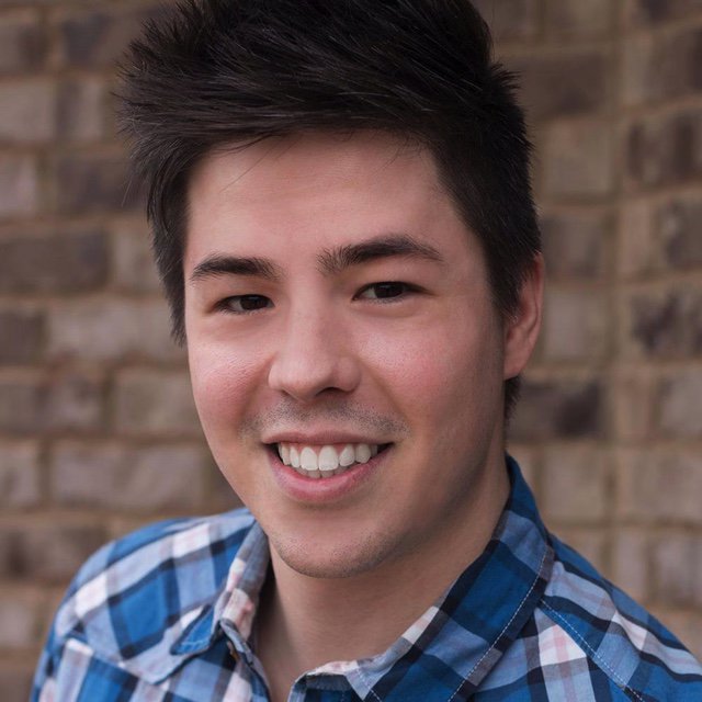 Meet Jay Hayes

Jay has been programming professionally for over 10 years. Half of that time has been completely remote. Over the years, he has developed a deep interest in software design, testing, and teaching.

Find out more here:

tedxwilsonpark.com/speakers/