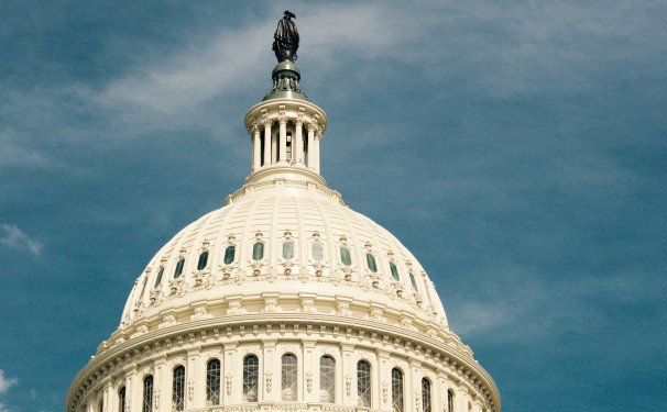 coreitdesk's tweet photo. #Microsoft says - Russians tried to hack #Senate 
#BigData #MSNBC #US #Technology #NEWS 
https://t.co/BI3cv04Hy9 https://t.co/vD6lzDkHpQ