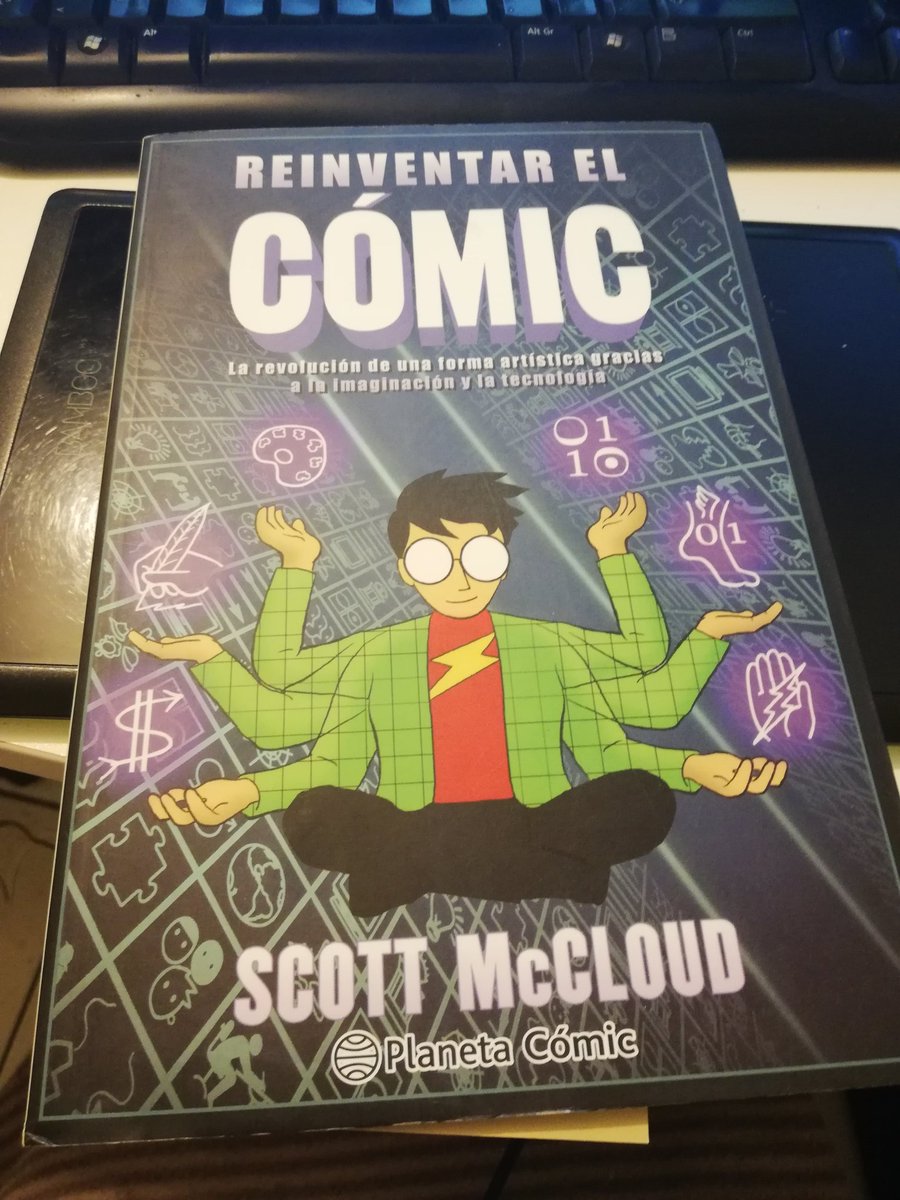 ZeomyTales's tweet photo. This is the year of the studying #ScottMcCloud #reinventingcomics #books #studying #indiecomics #ComicsChile https://t.co/fn4AaB4OJx