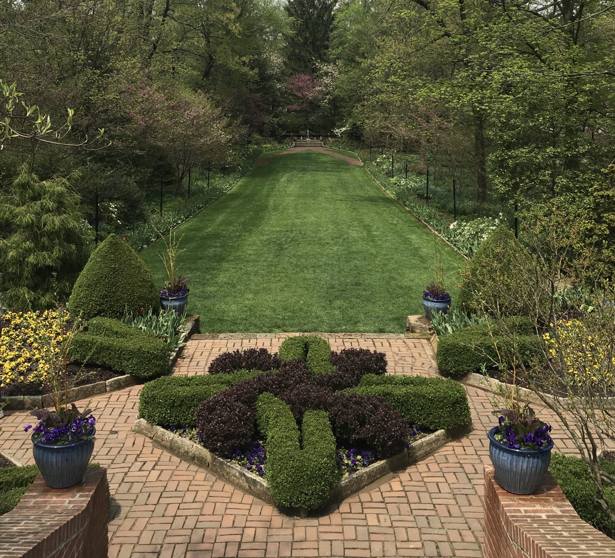 ParallaxLights's tweet photo. One of the perks of working at #ParallaxLighting is what we see while on the job... the beauty of our customer's landscape! #KingwoodCenter #MansfieldOH #Ohio @OhioFindItHere https://t.co/hEQGE0THTG https://t.co/VUAUZqcvAh