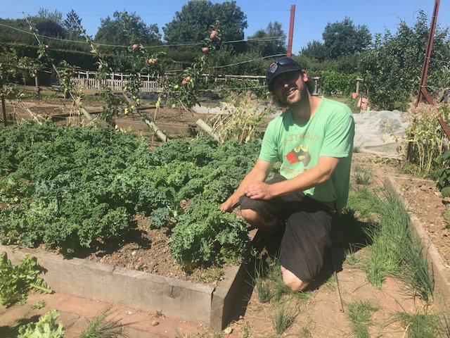 Pierrepontscafe's tweet photo. Find out more about James and Hatti who supply our fresh veg from their small-holding near Mapledurham...
https://t.co/Mou6ocssui https://t.co/4WtK5yIXHg