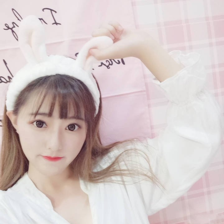 wangsu95's tweet photo. G9 😴 https://t.co/xH4gPaB7e7