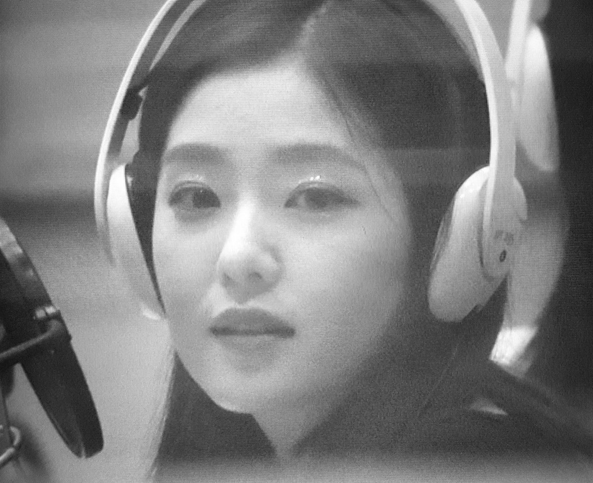 chocnaut's tweet photo. 180821 kbs cool fm irene 💜 https://t.co/aIhb14XzmZ