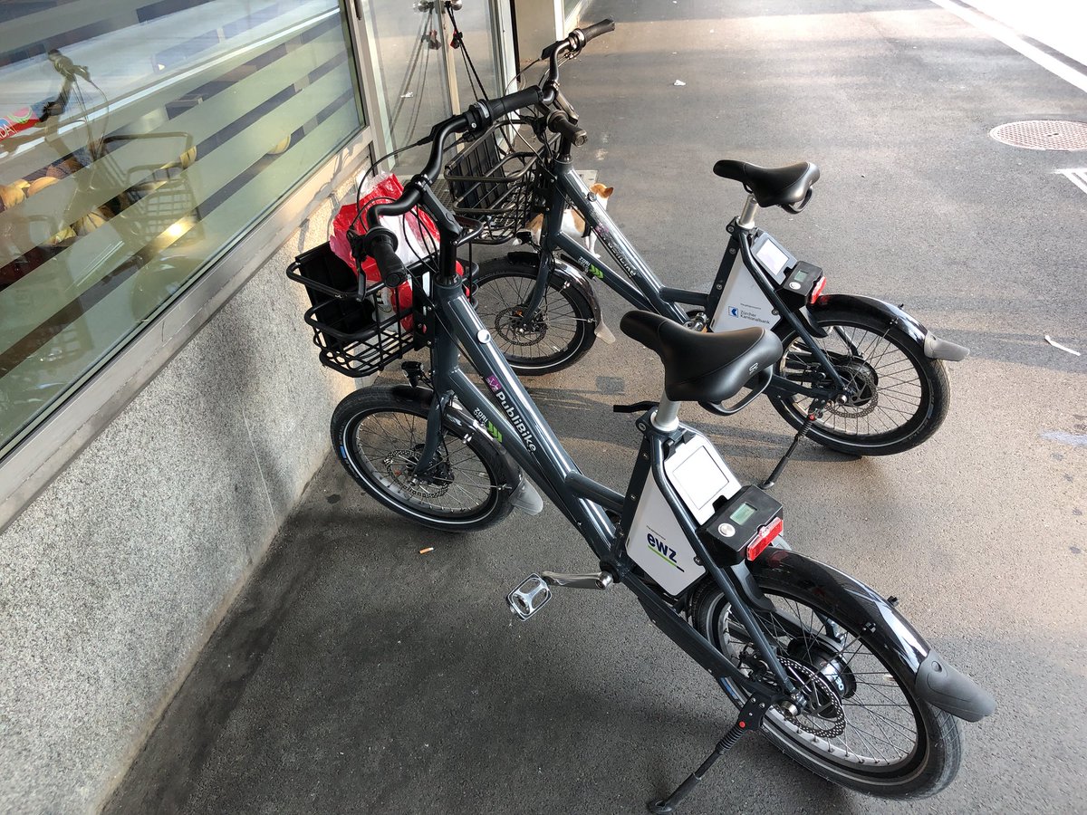 S_Eppenberger's tweet image. Zwei gesuchte Exemplare? Migros Wollishofen, jetzt @PubliBike #PubliBike