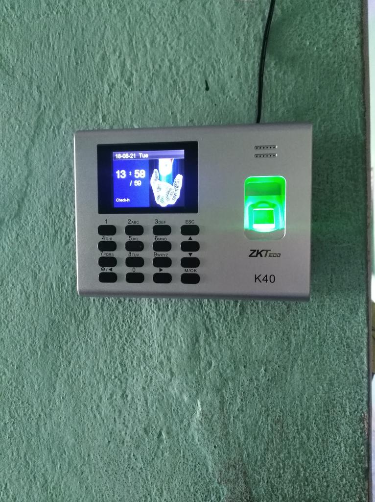 कर्मचारी समय मा उपस्थित नभएको कारण .......लुम्बिनी प्राथमिक स्वस्थ केन्द्र मा इ - हाजिरि जडान को कार्य सम्पन्न <a href="/mofaganepal/">सङ्‌घीय मामिला तथा सामान्य प्रशासन मन्त्रालय</a> <a href="/lgcdp/">LGCDP</a> <a href="/mofald/">FaldMo</a> <a href="/ekantipur_com/">Kantipur</a>