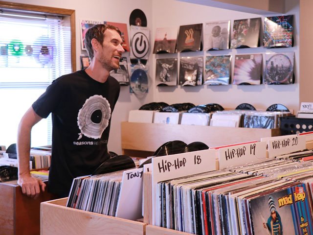 isthmus's tweet photo. .@jiggyjamz608 opens a larger, more people-friendly record store focusing on DJs and vinyl hobbyists, reports @IAmStevenPotter: https://t.co/3nkknJbJ3z https://t.co/iuwCsMkUsk
