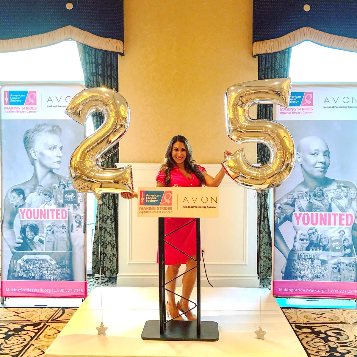 kimberlycantoni's tweet image. 2️⃣5️⃣ &amp;amp; thriving 💕
.....

#25YearsMSABCSI #MakingStridesSI #AvonMakingStrides #host #emcee #avon #community #TwentyFiveYearsTuesday