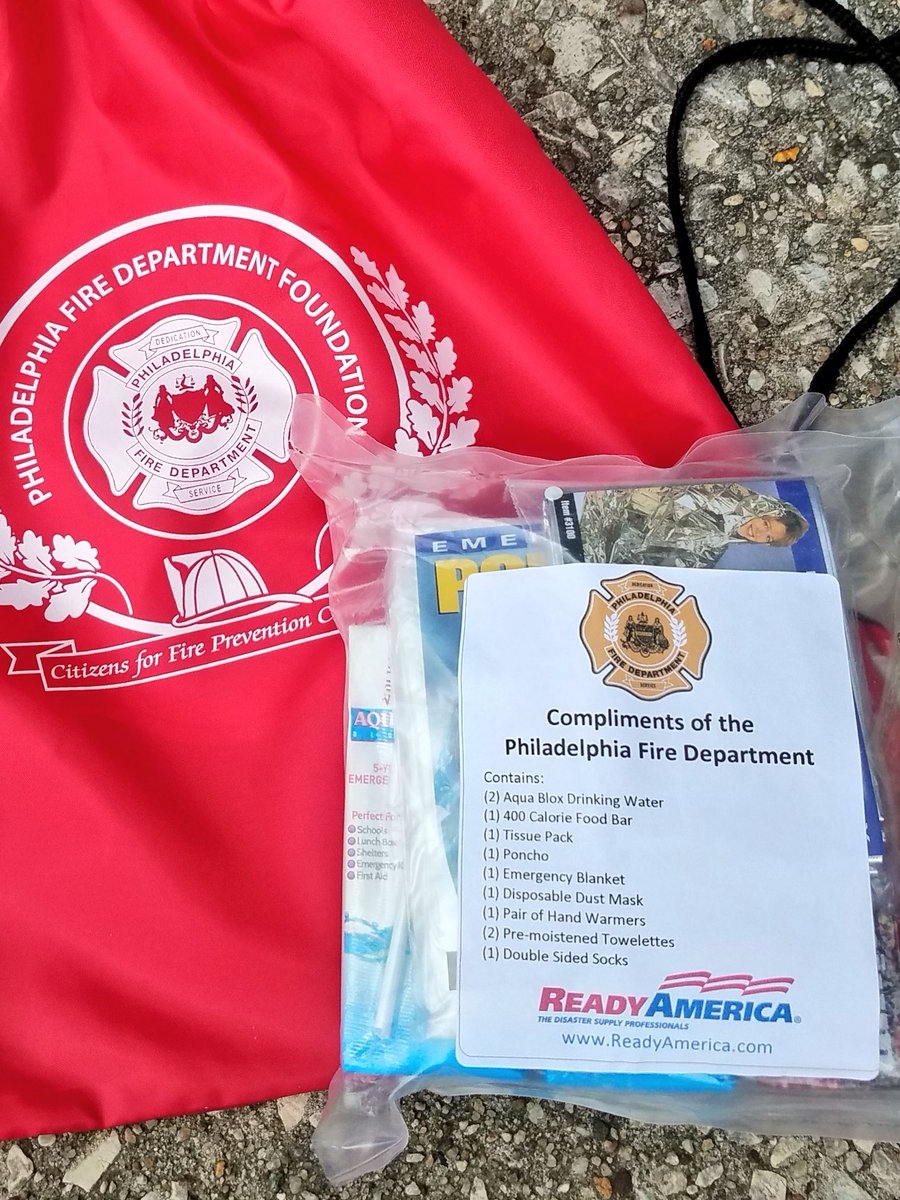 PFDFoundation's tweet photo. The kits include some essential items that may be needed immediately after a fire, including a snack bar, water, a rain poncho, a blanket, hand warmers, etc. https://t.co/bm3u0ThOi2