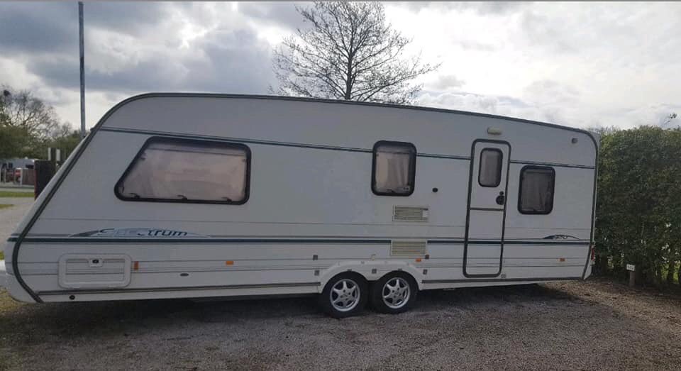 helendicky1968's tweet photo. Need this back in my life #caravantimes https://t.co/uSQ46MWr6Y